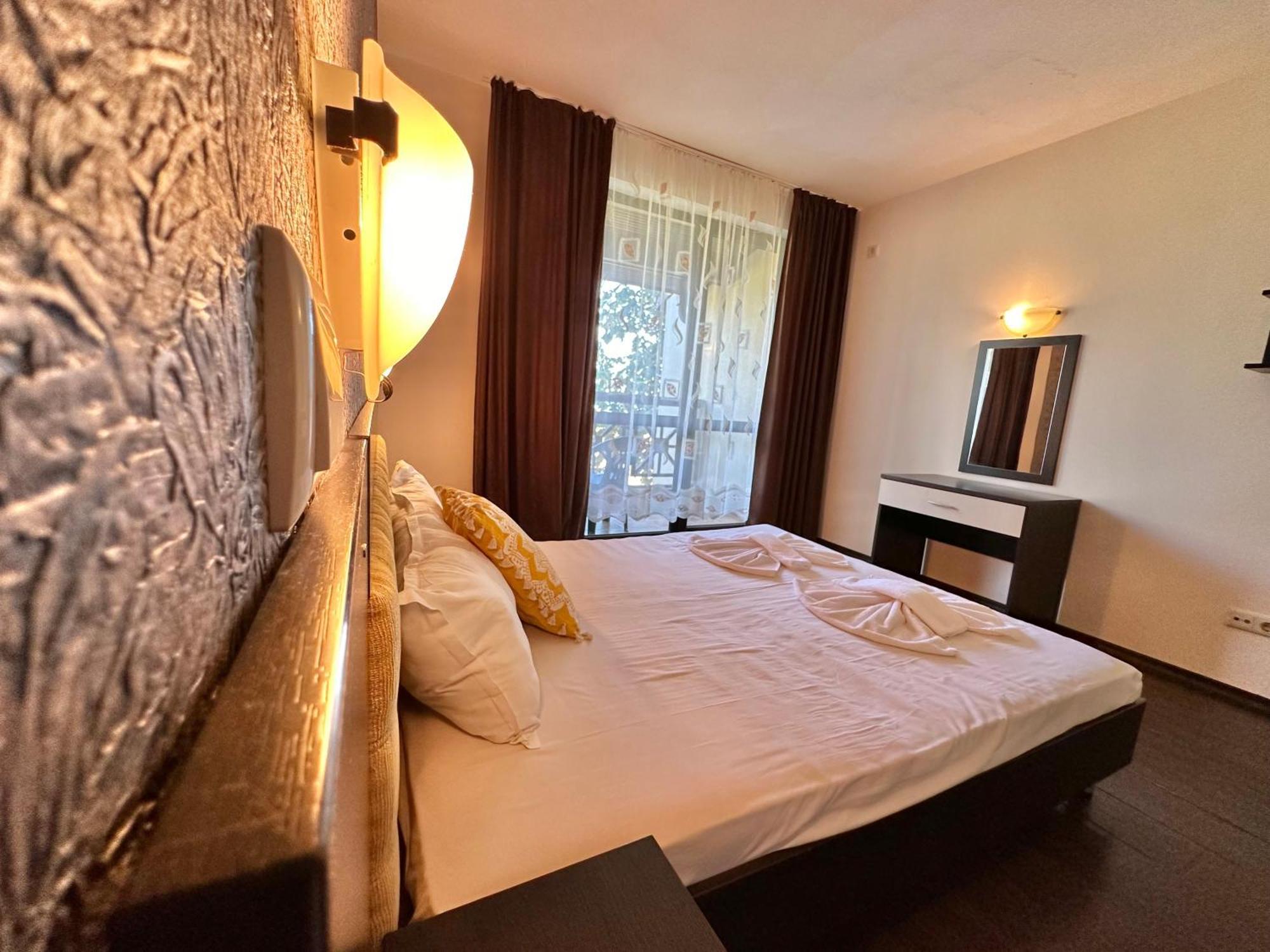 Menada Imperial Heights Villas Солнечный берег Экстерьер фото