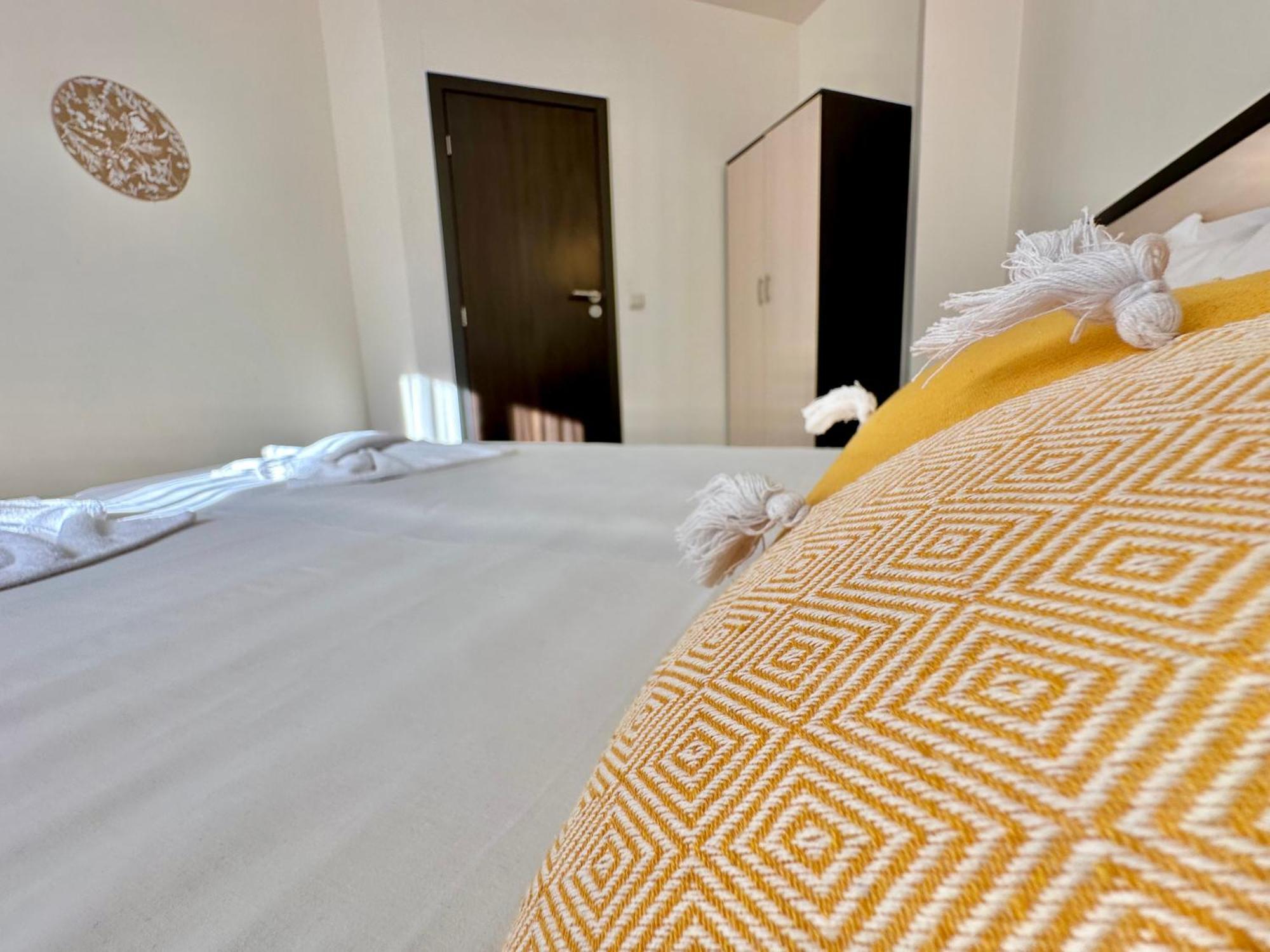 Menada Imperial Heights Villas Солнечный берег Экстерьер фото