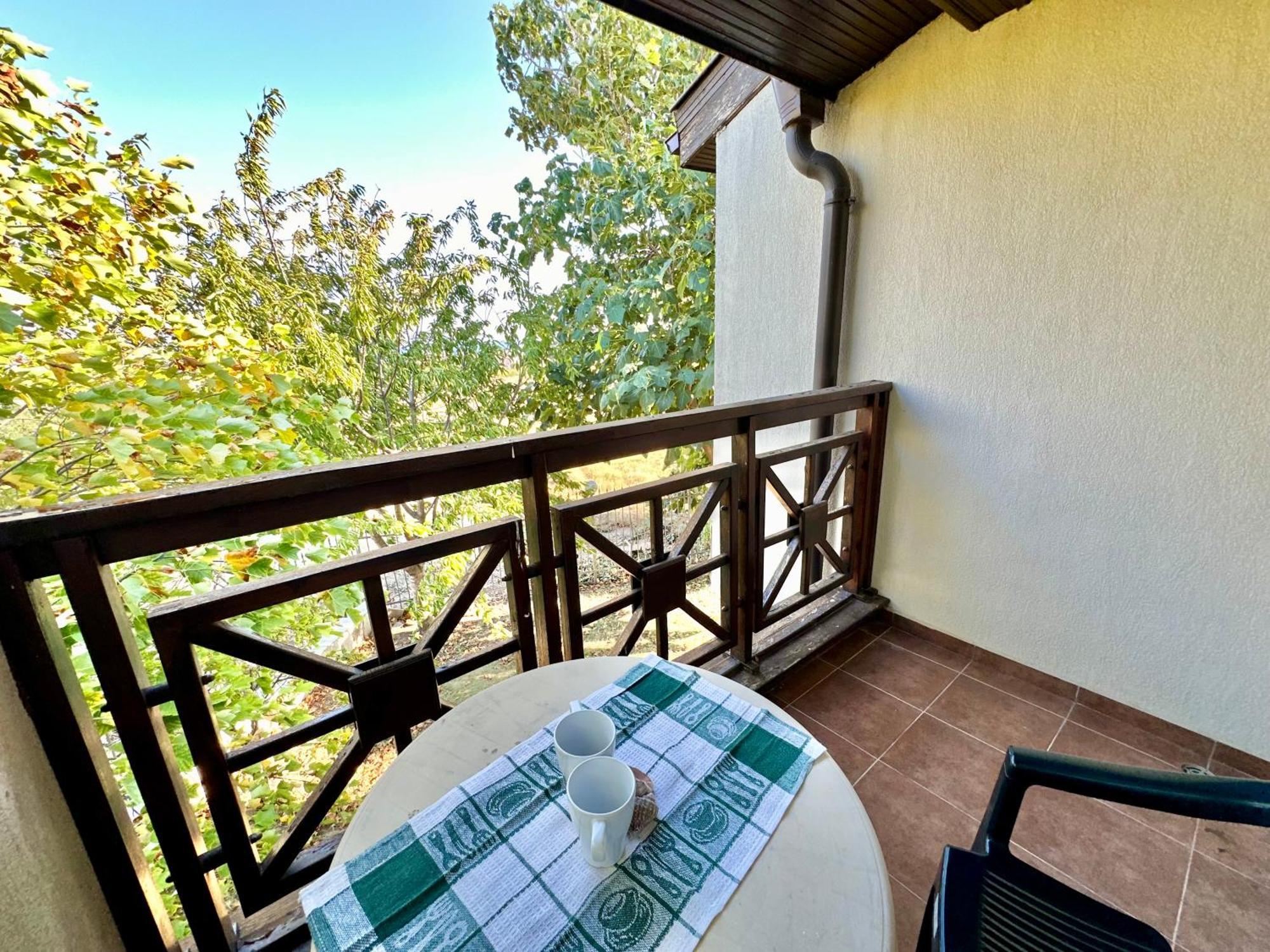 Menada Imperial Heights Villas Солнечный берег Экстерьер фото